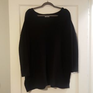 Oversized Black Piko Sweater